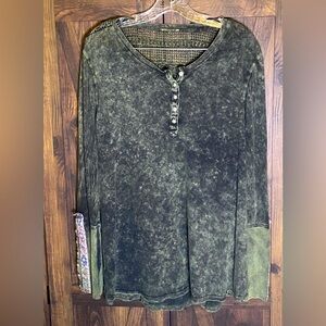 Women's Olive Mineral-Wash Henley Long Sleeve Top